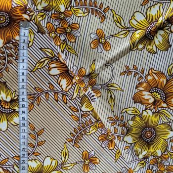 Preview: FLOWERS YELLOW GOLD Afrikanischer Wax Print Stoff - Embellished